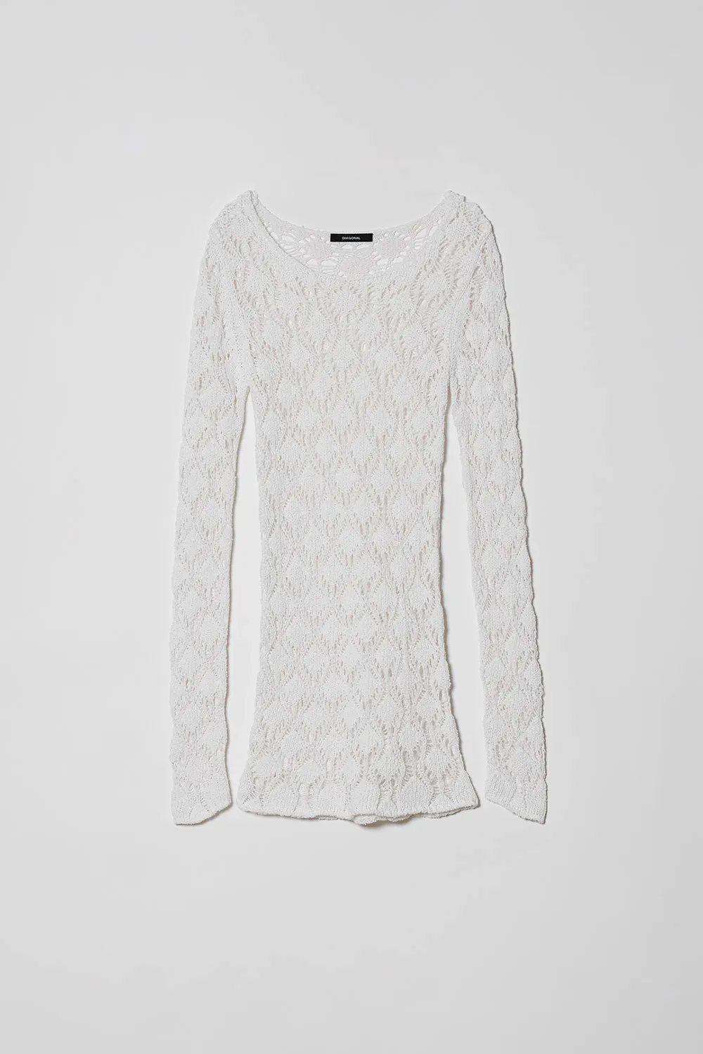 DIAGONAL  |V-neck & Crew neck